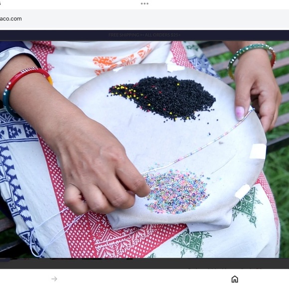 Honey Rose Sashka Glass beaded Bracelet - Picture 9 of 14